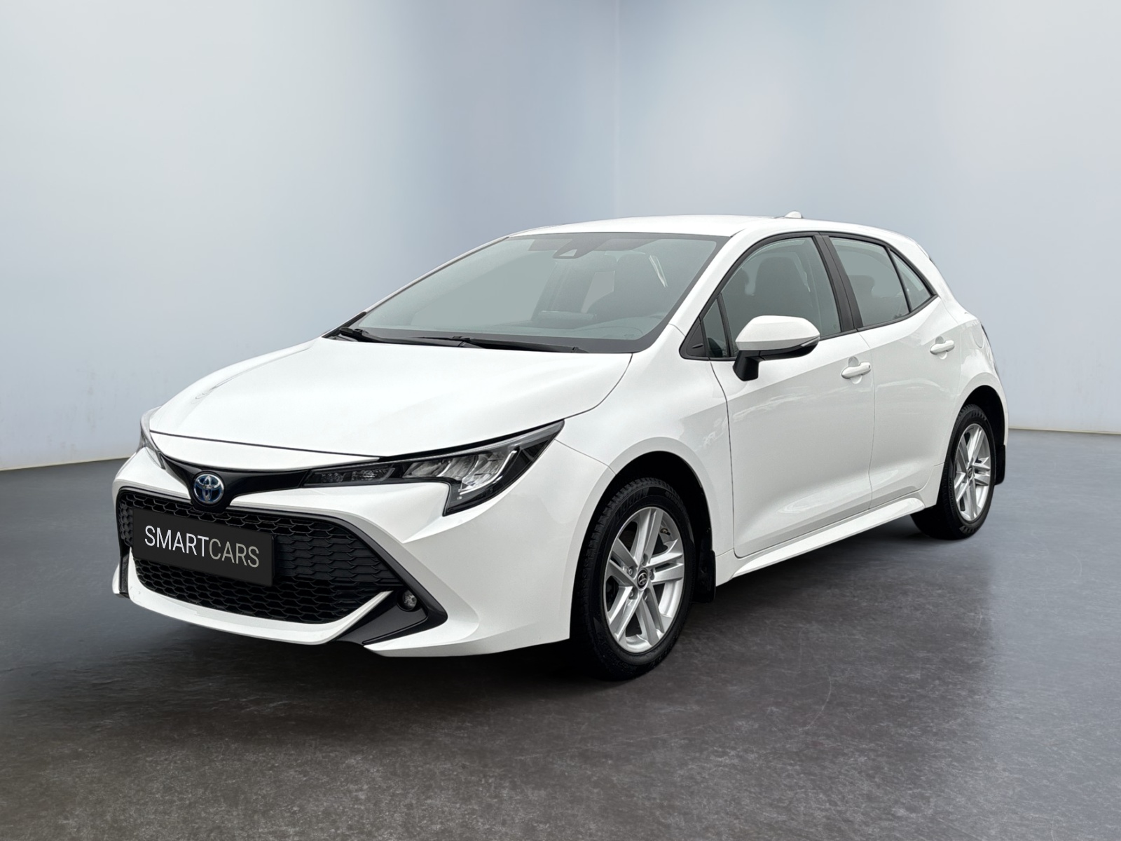 SB1K93BE90E340067_00_front-left