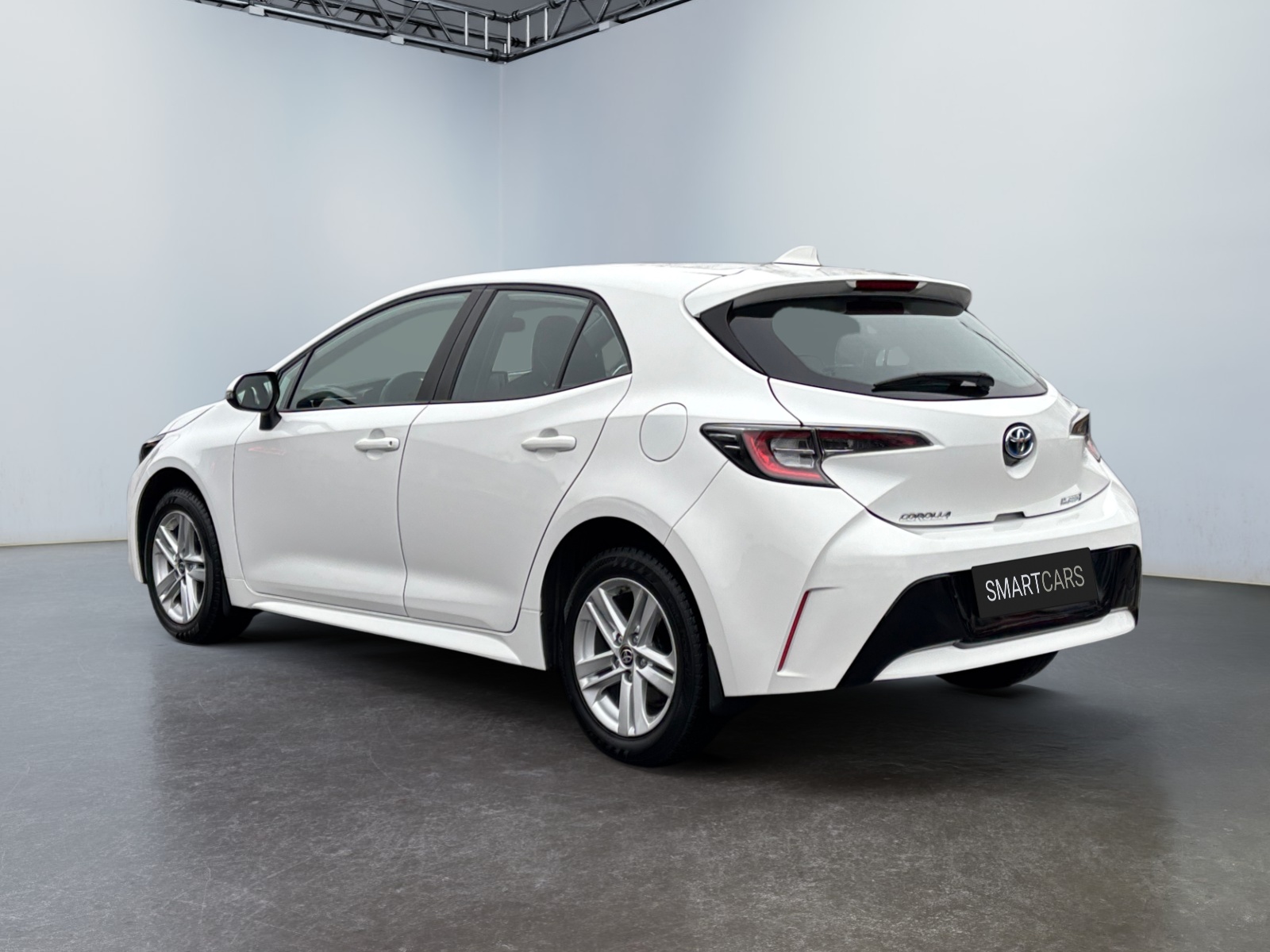 SB1K93BE90E340067_02_rear-left