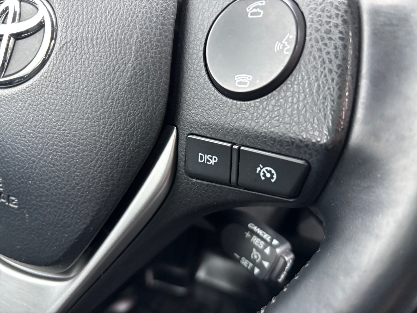 SB1ME3JE70E010045_17_feature-2