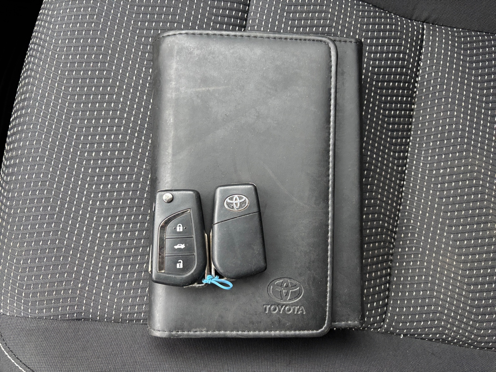 SB1ME3JE70E010045_22_feature-7