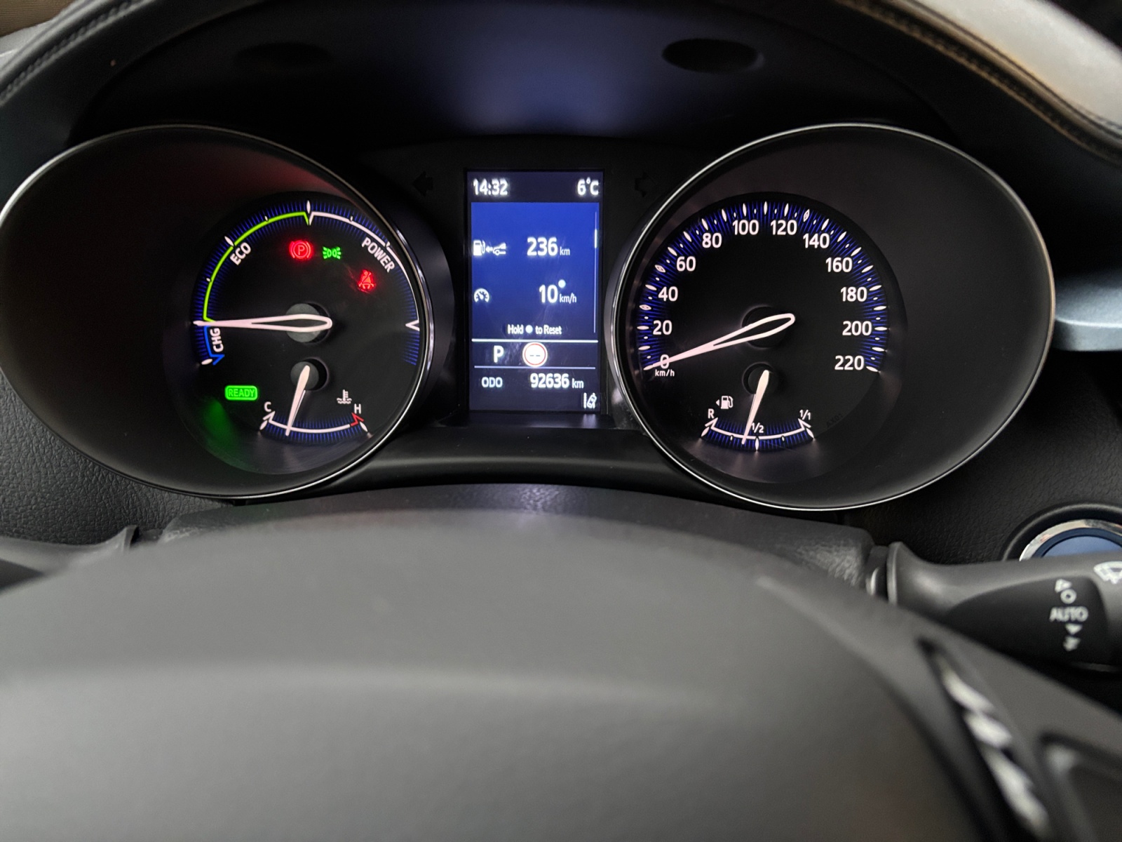 VJFNKCKKVNMCVNMVC_32_feature-17