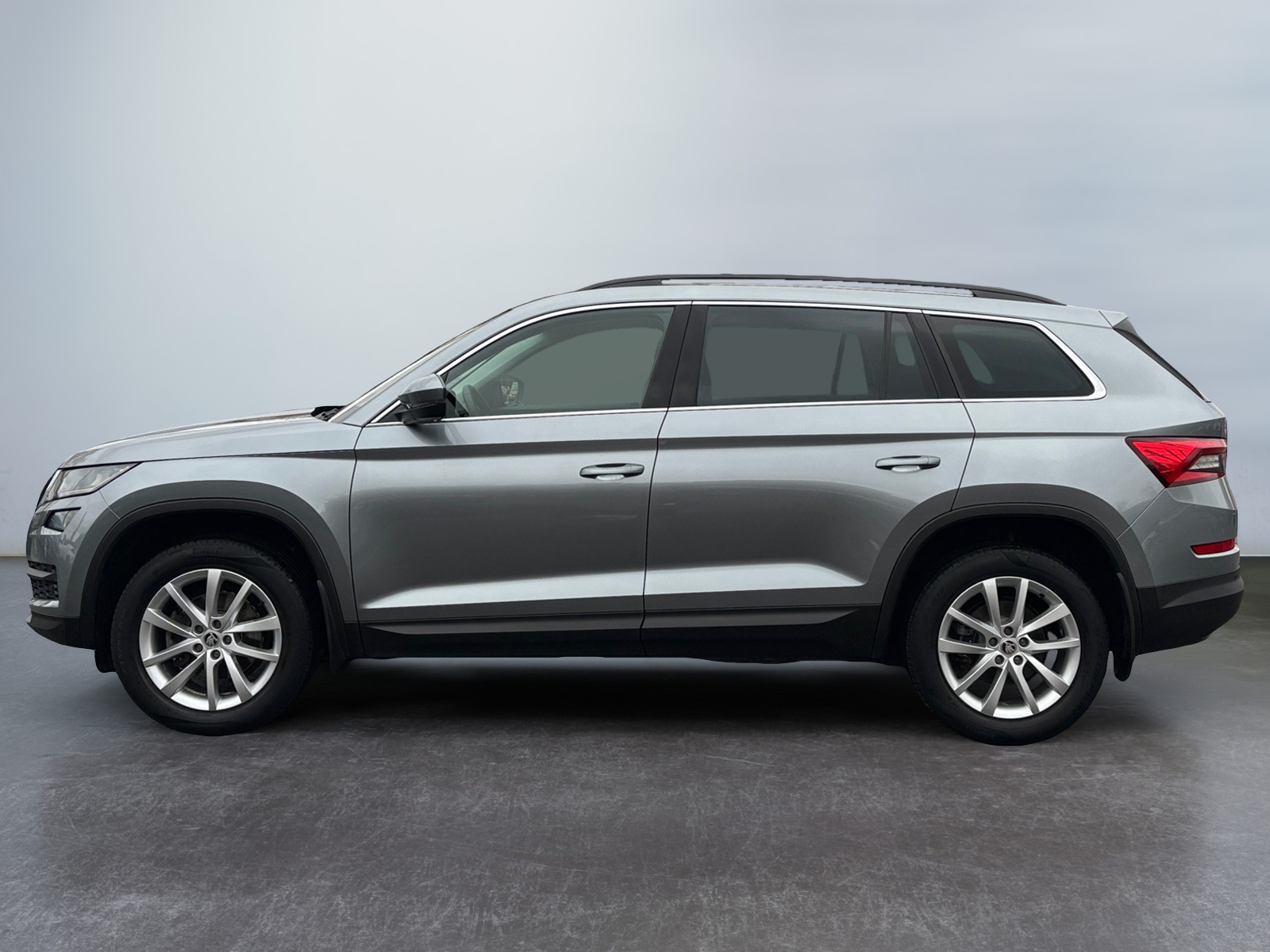 FD6FD6D00024KB0S5_01_side-left