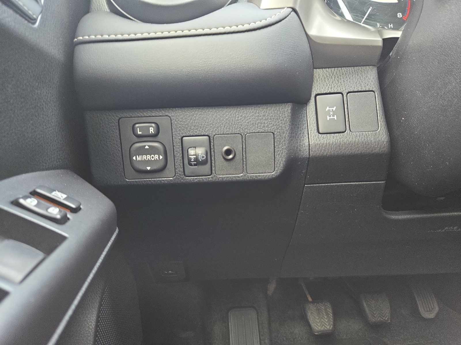 HAKDBDKDVBCCKLKBV_21_feature-6