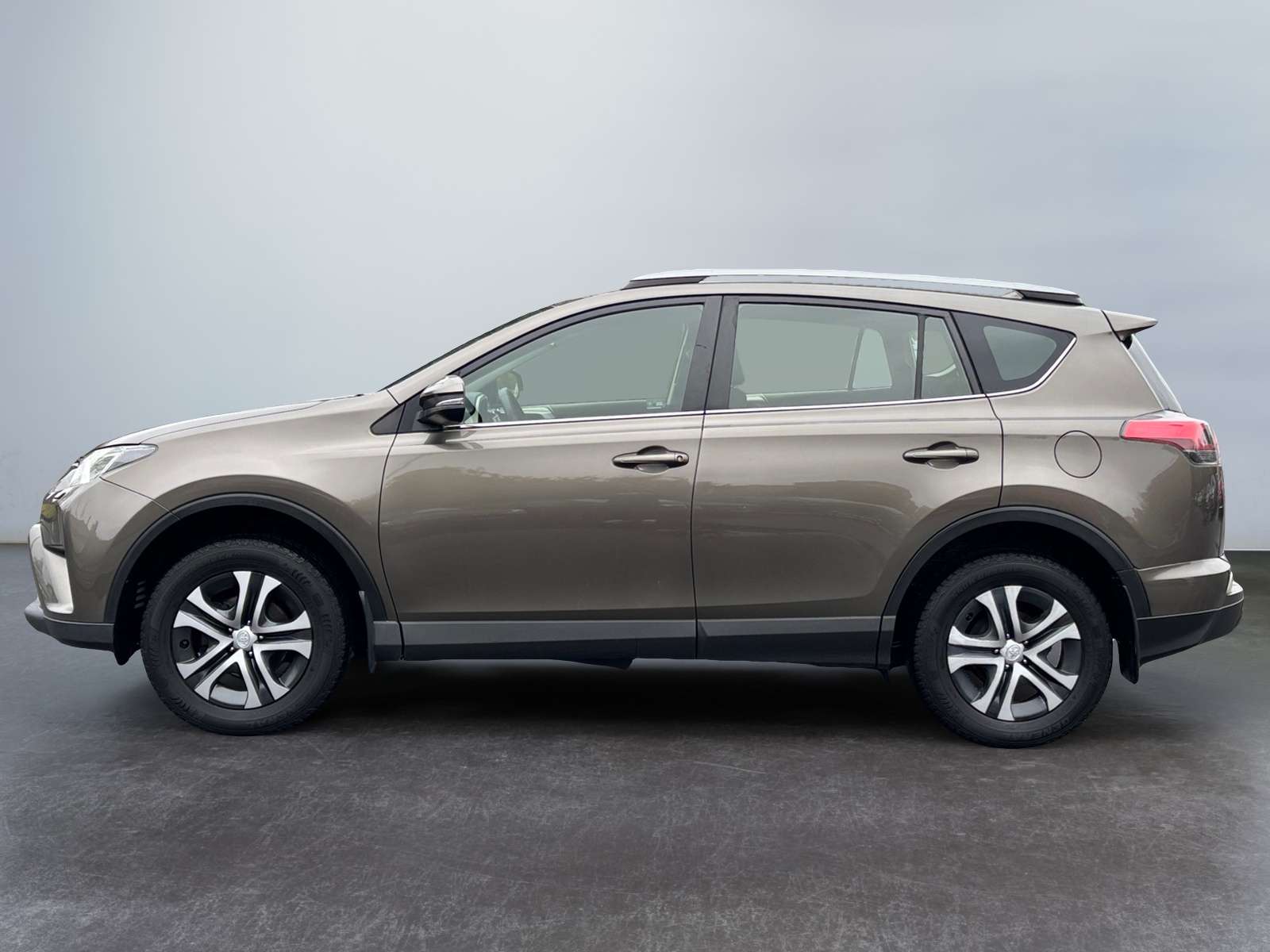 JTMBEREV20D109359_01_side-left