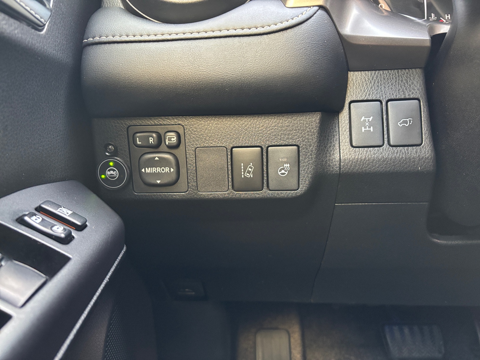 JTMREREVS0D1T1752_18_feature-3