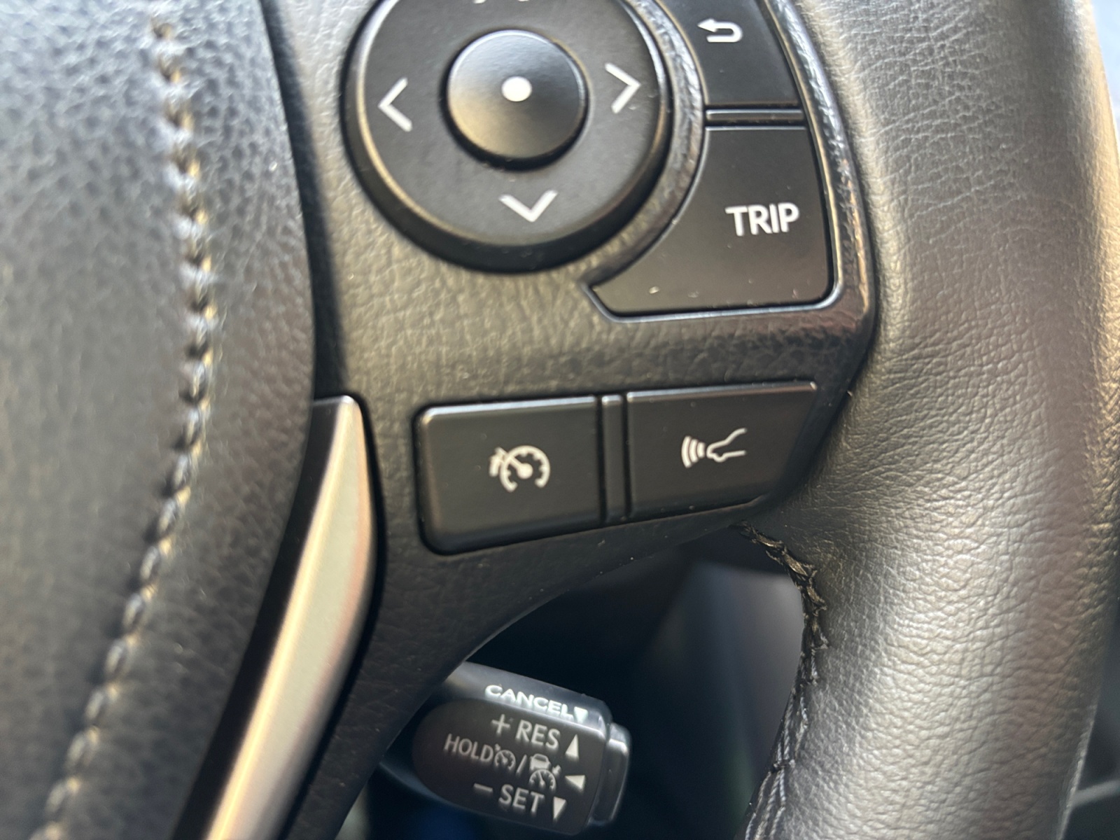 JTMREREVS0D1T1752_22_feature-7