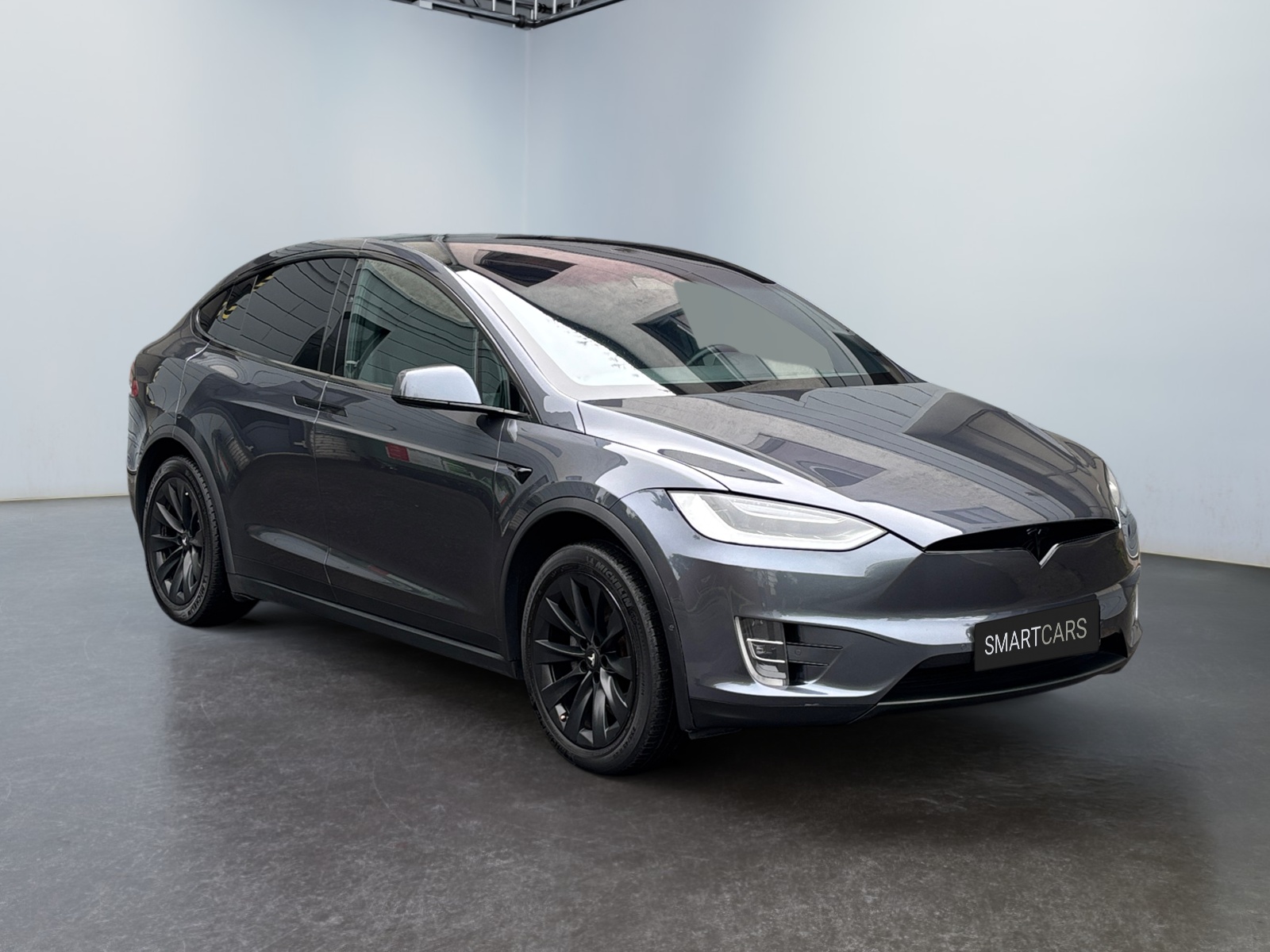 TESLSHDLBNNVVNBCB_06_front-right