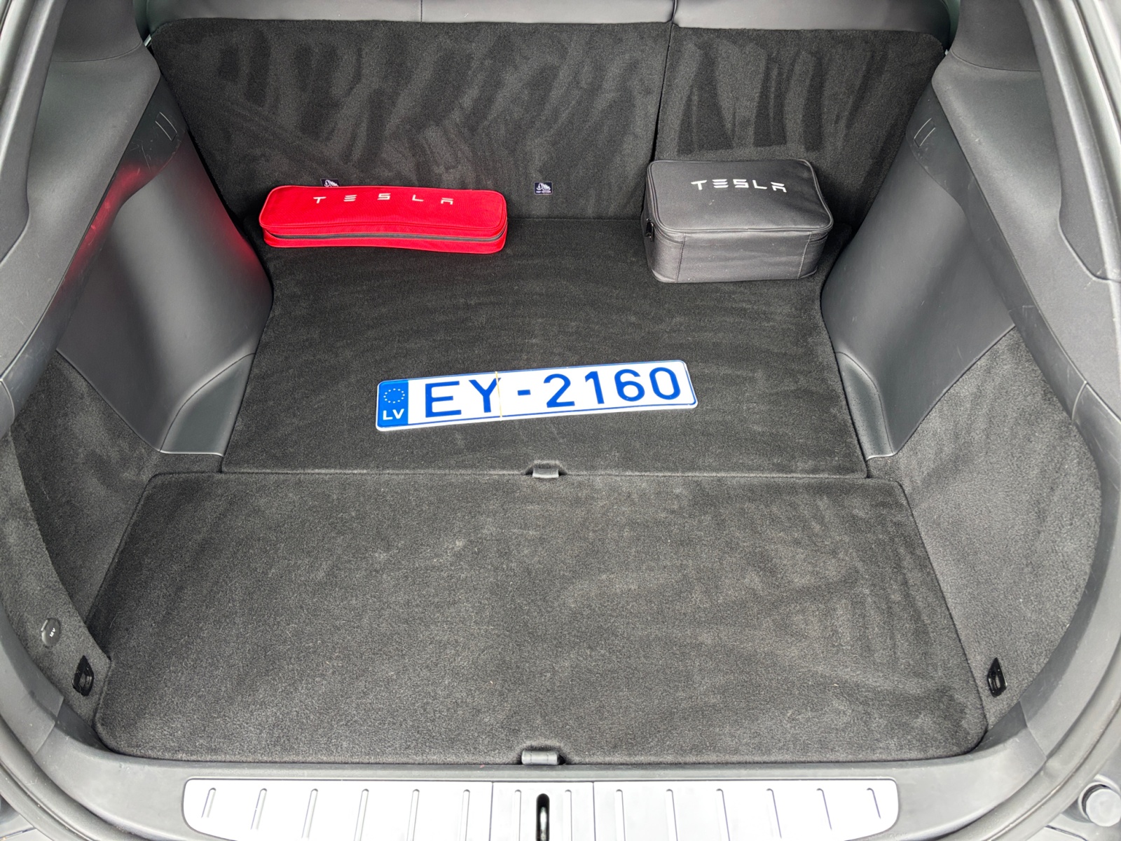 TESLSHDLBNNVVNBCB_24_feature-9