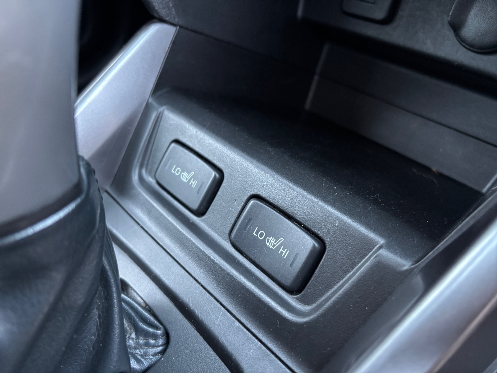 TSMLYDA1S00838428_15_feature