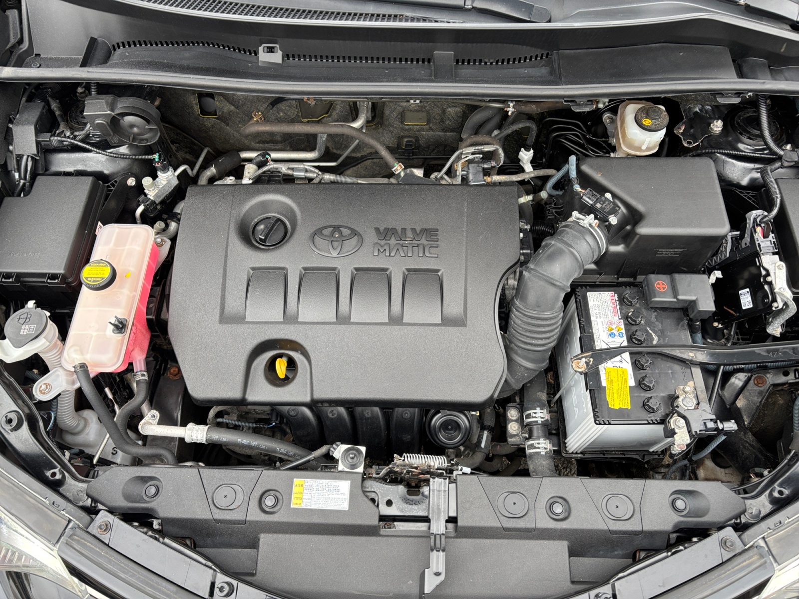 TYTARAV42016ATBLA_21_feature-6