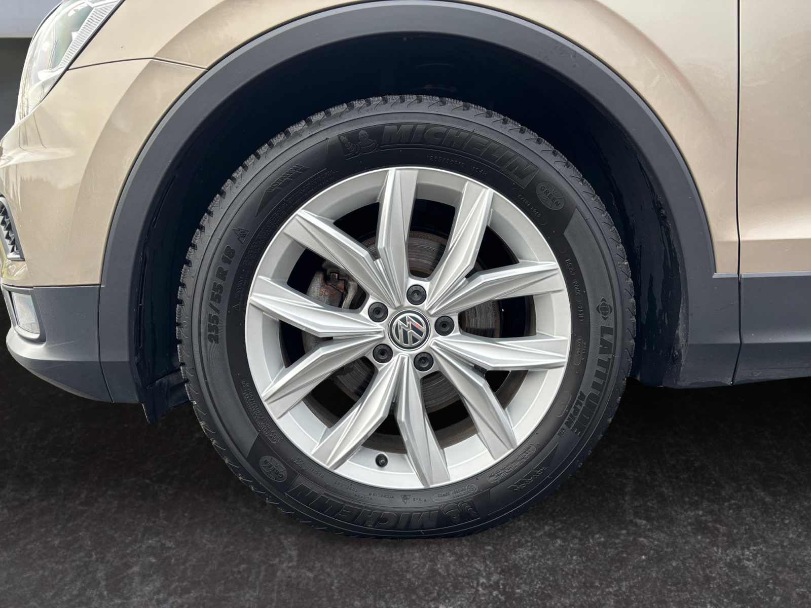 WVGZZZ5NZJW442355_13_rim-front-left