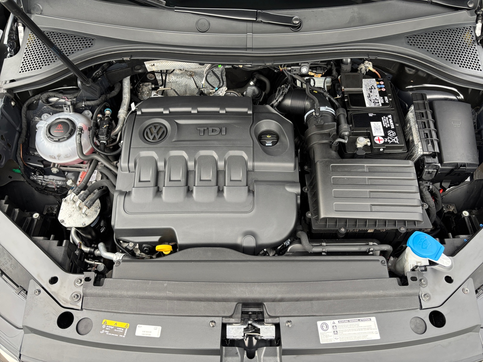 WVGZZZ5NZJW442355_23_feature-8