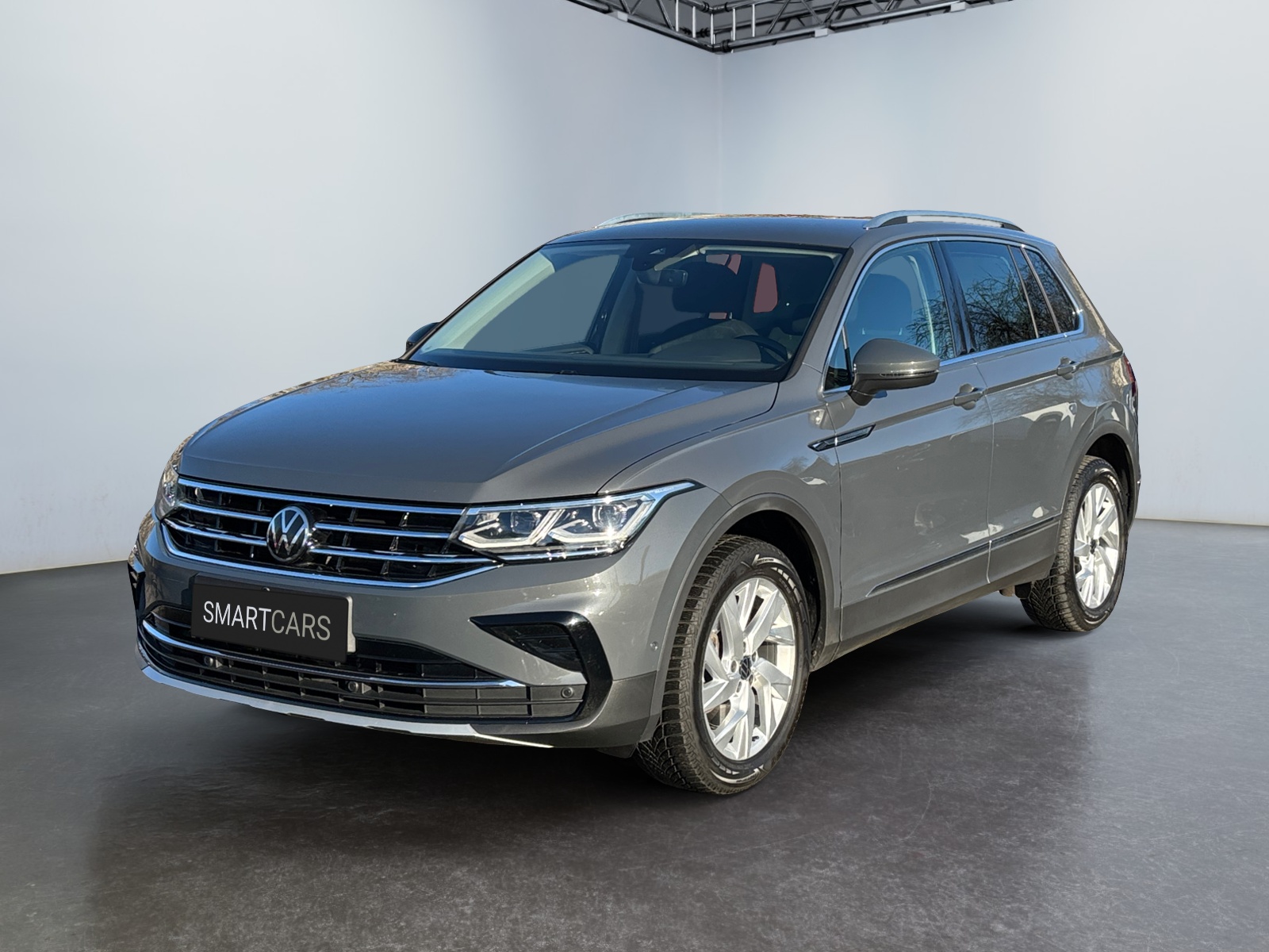 WVGZZZ5NZNW014872_00_front-left