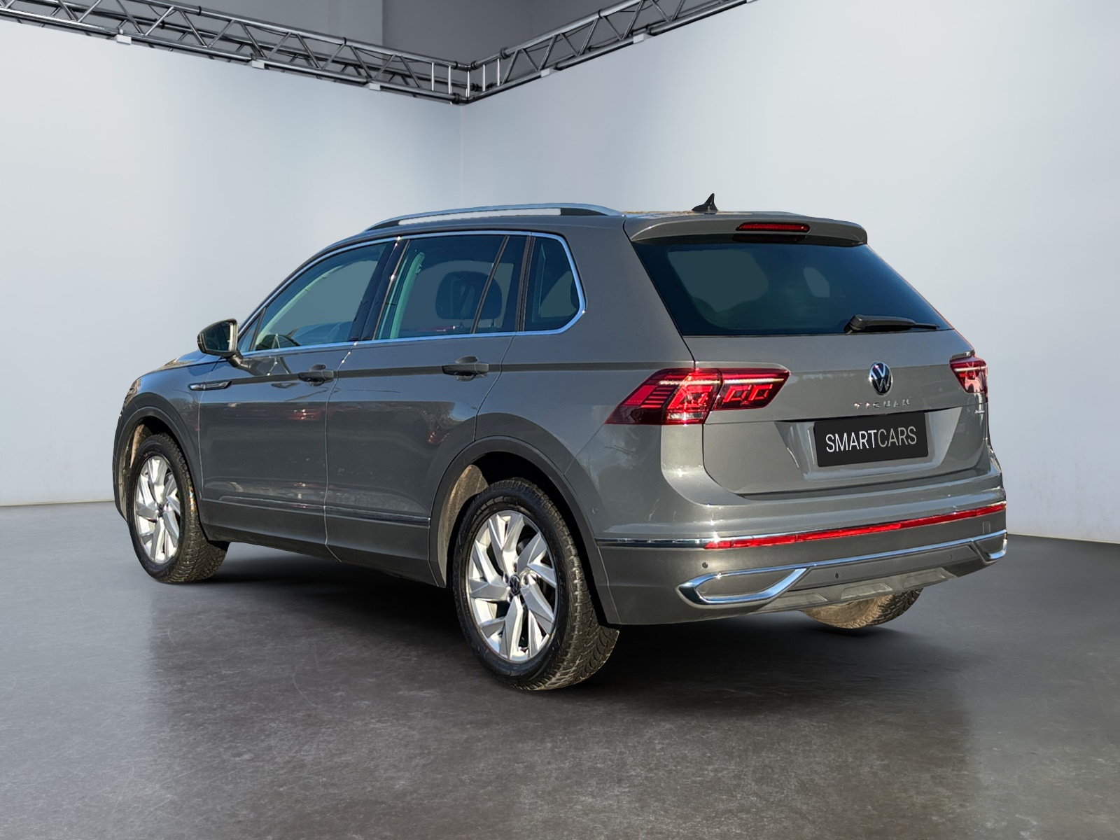 WVGZZZ5NZNW014872_02_rear-left