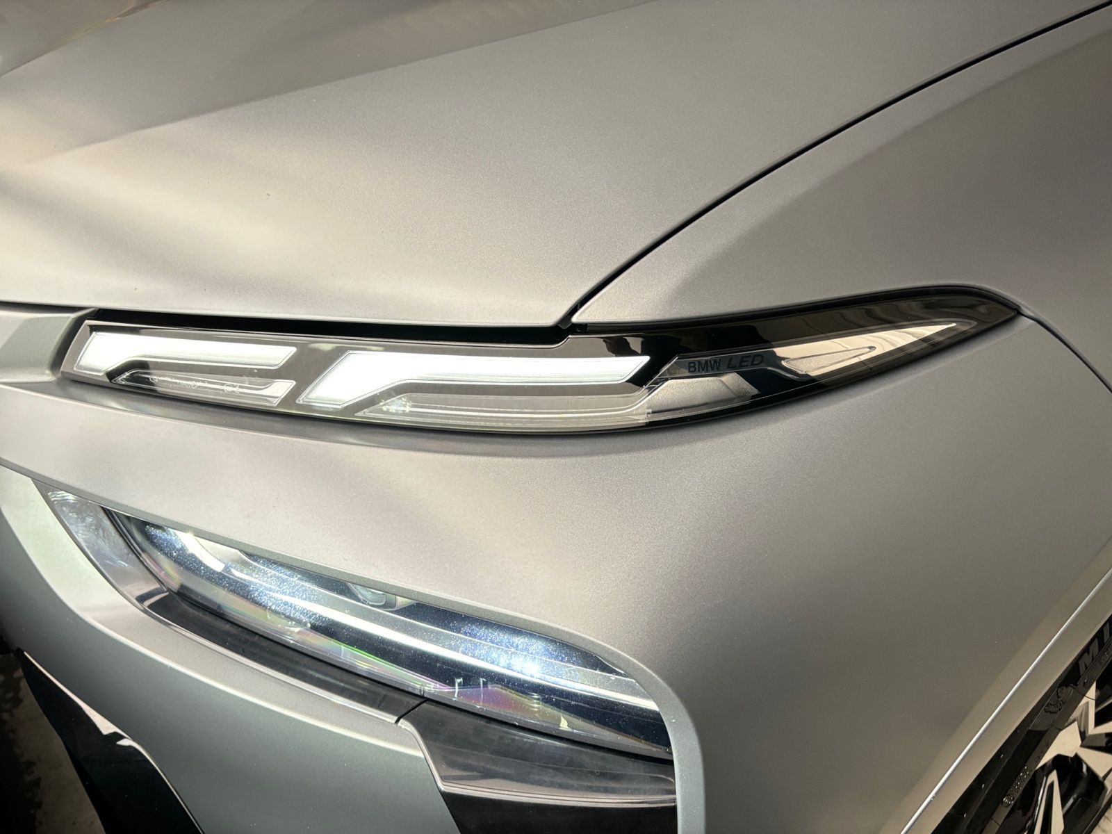 X7HDKDNDLDBDKSVSK_21_feature-5