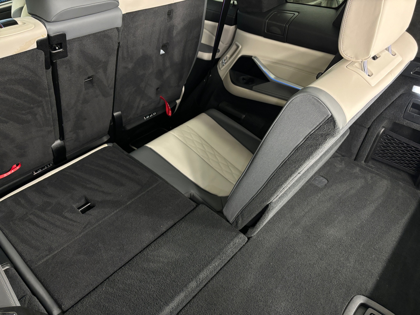 X7HDKDNDLDBDKSVSK_35_feature-19