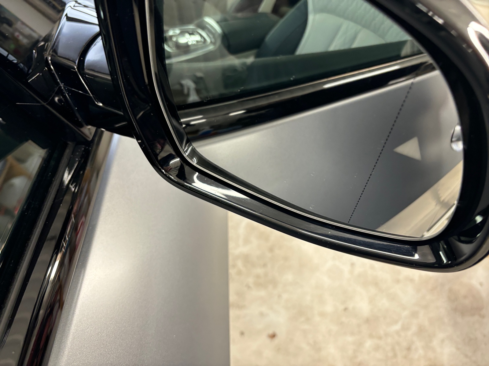 X7HDKDNDLDBDKSVSK_38_feature-22